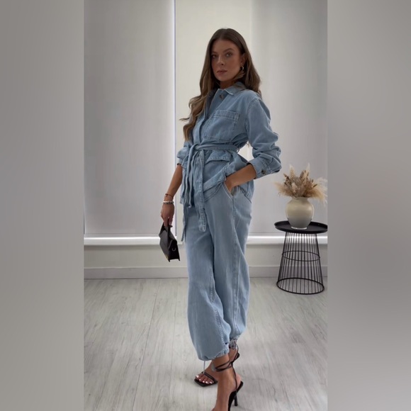 Zara Light Blue Jean Jacket - Picture 2 of 12